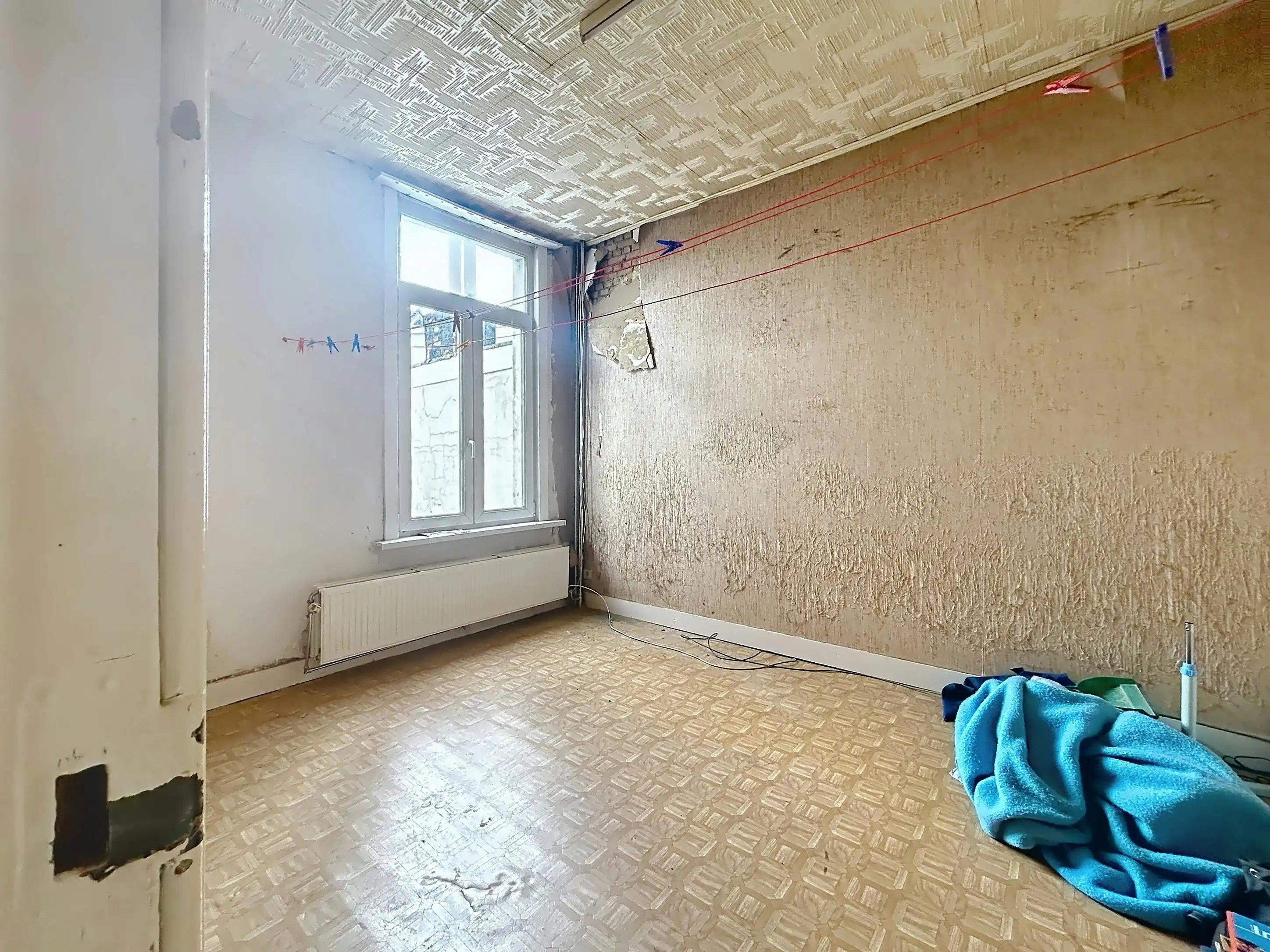 Te renoveren woning met 5 slaapkamers vlakbij Rivierenhof  foto 13
