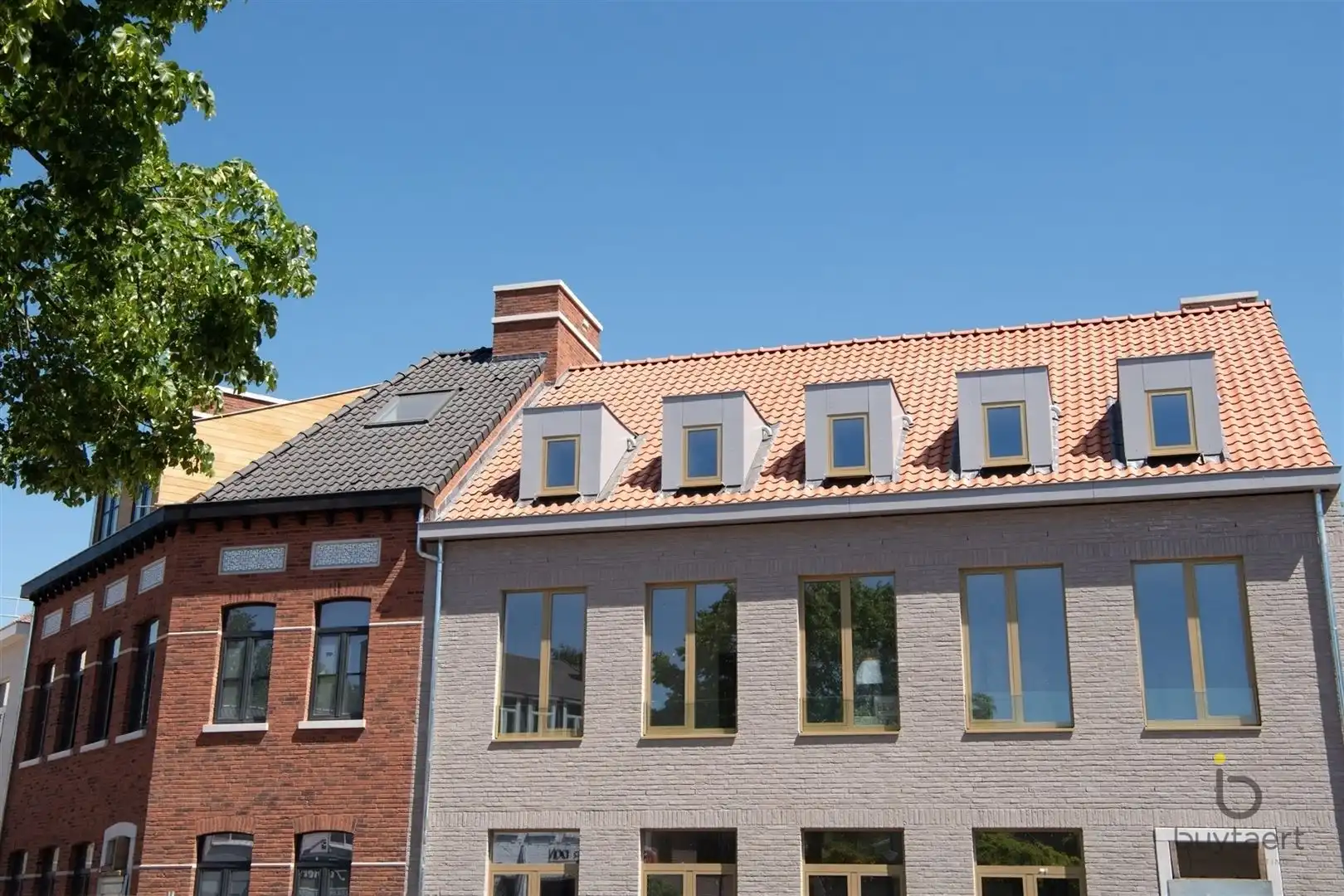 Beleef luxe, comfort en energiezuinigheid in een karaktervolle architectuur. foto 5