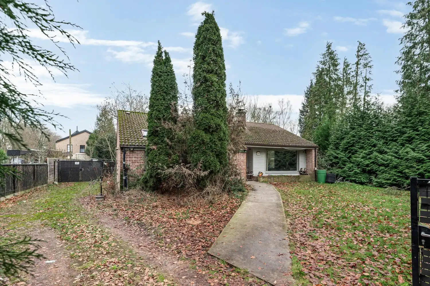 Te renoveren open bebouwing met 3 slaapkamers & grote tuin te Schoten! foto 13