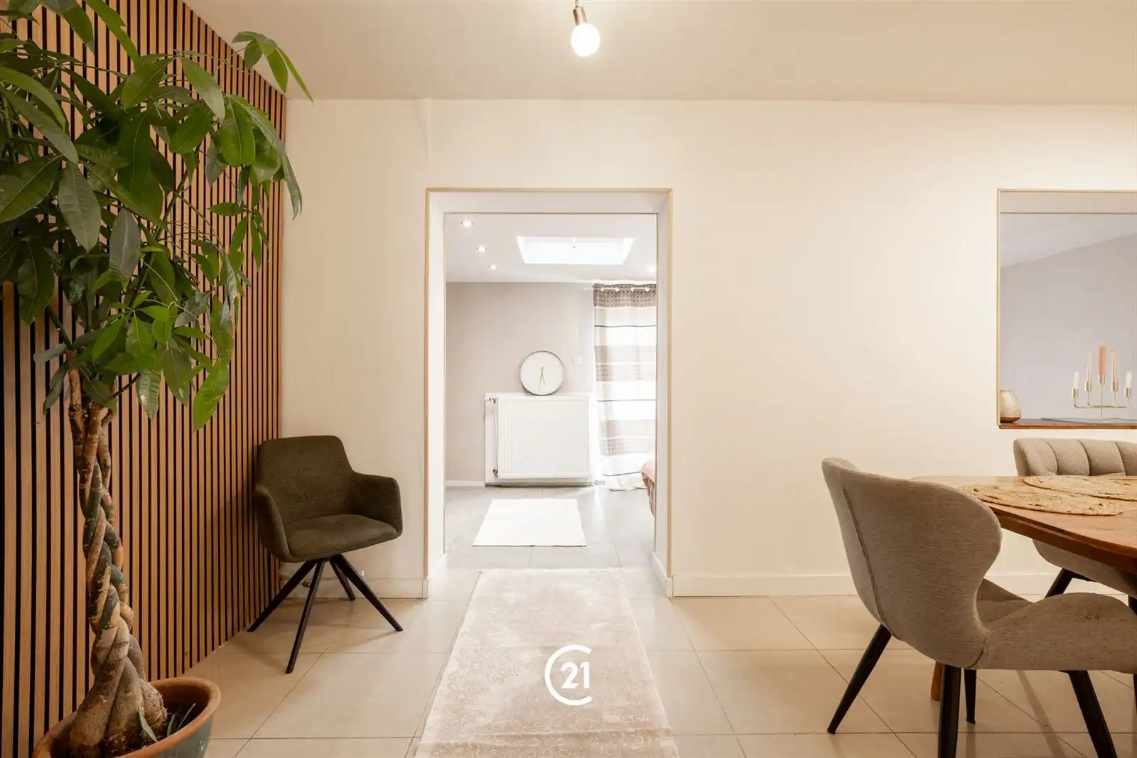 Instapklare woning met tuin nabij centrum Ninove foto 4