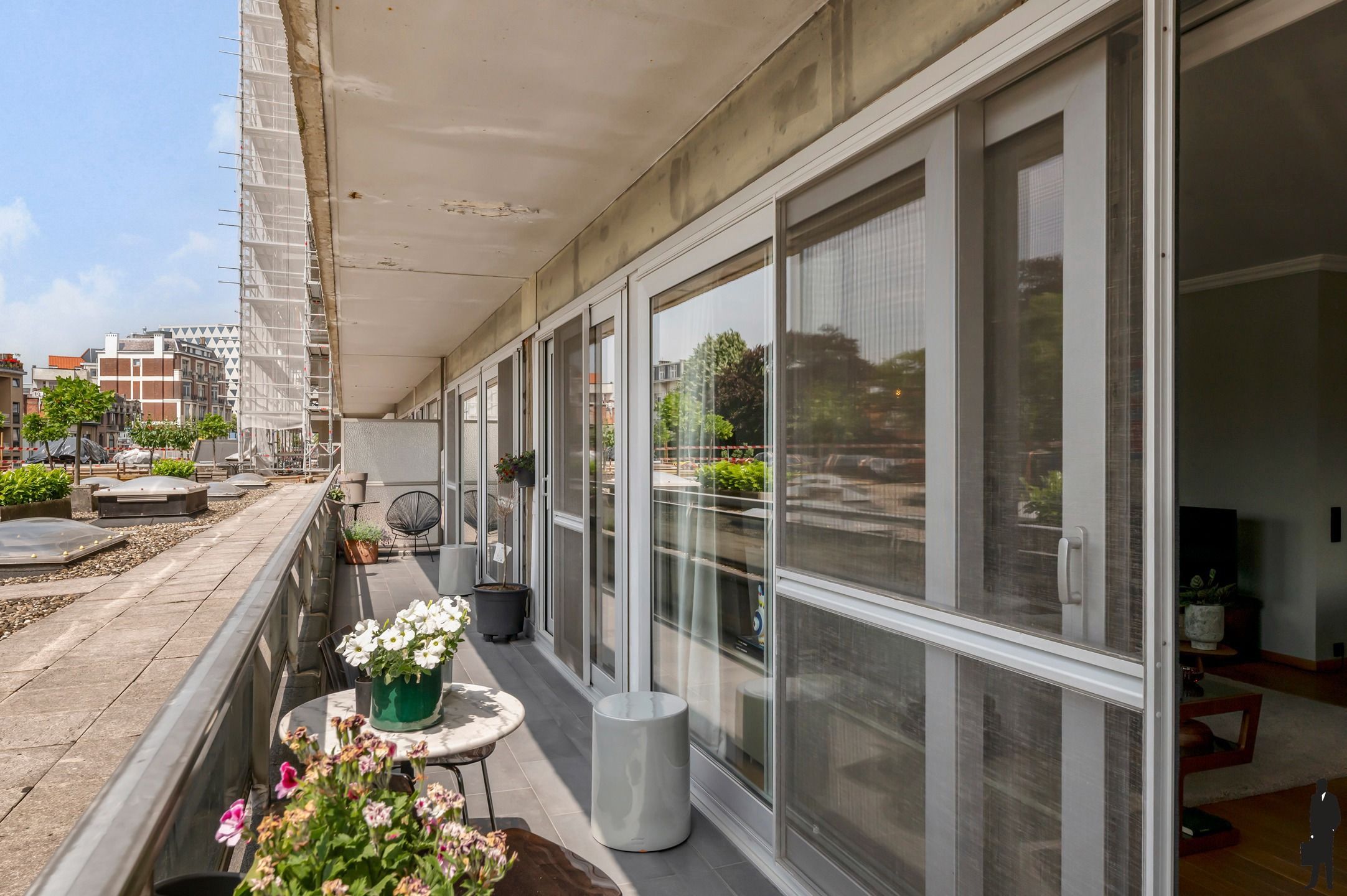 Ruim hoekappartement met 45 m² terras foto 10