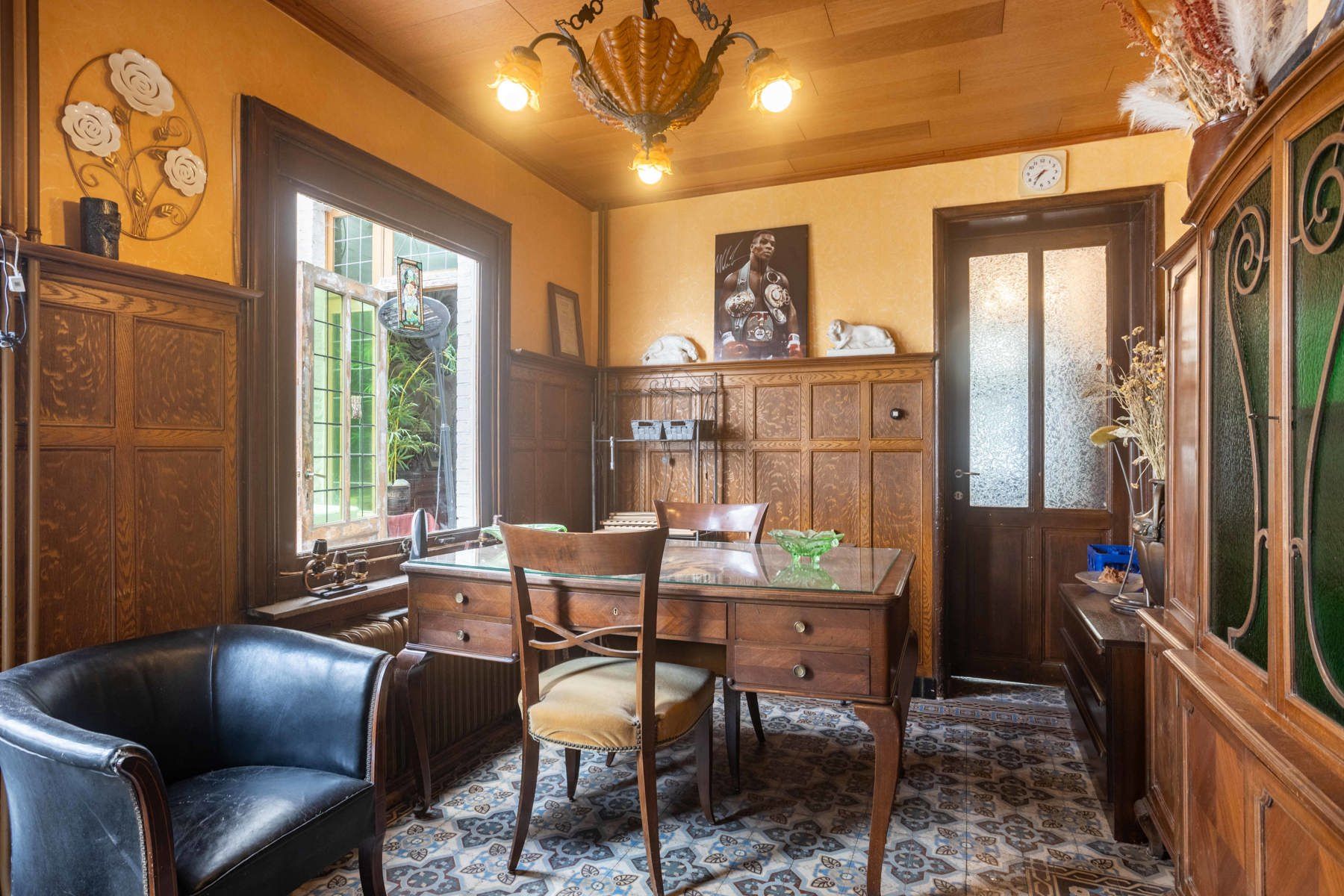 Karaktervolle herenwoning aan Stationsplein – Geraardsbergen foto 10