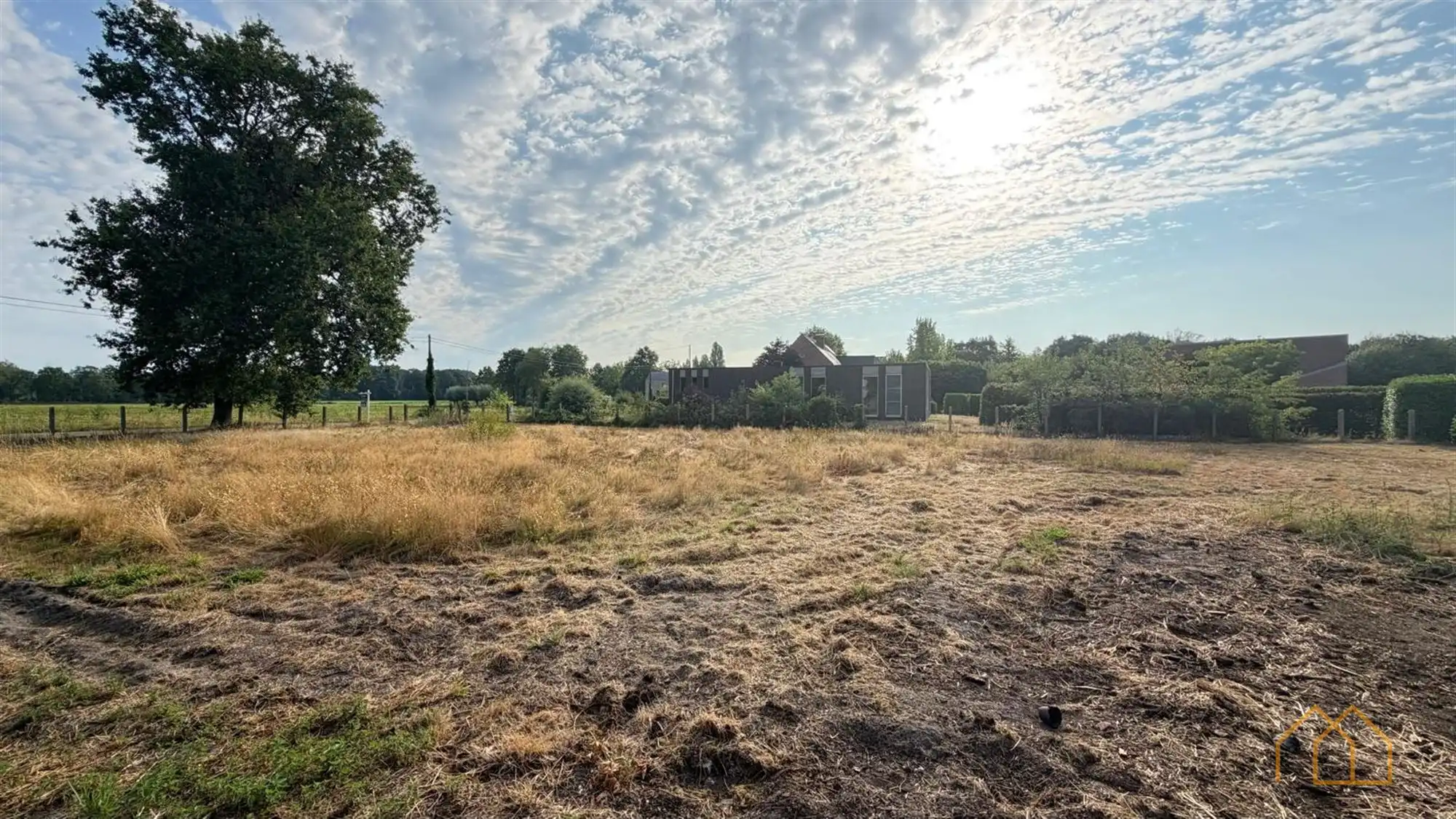 Grond van 12,5a in groene omgeving foto 9