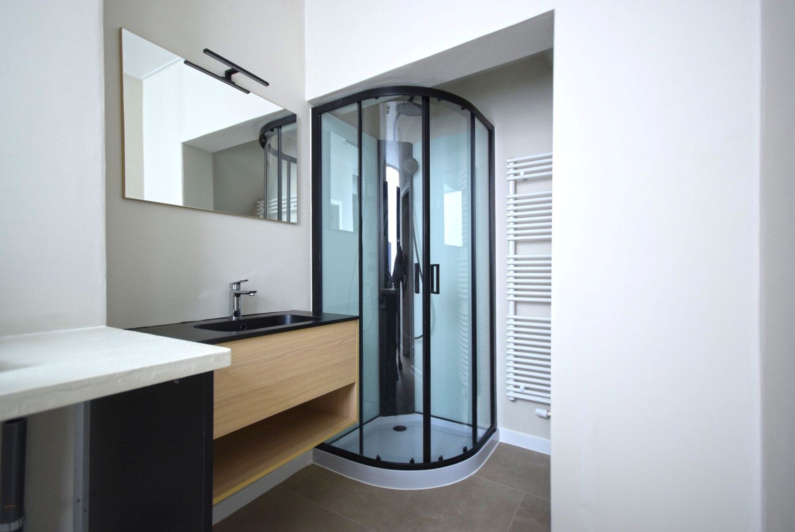 Instapklare rijwoning te koop in Roeselare – rustig gelegen nabij centrum en park foto 8