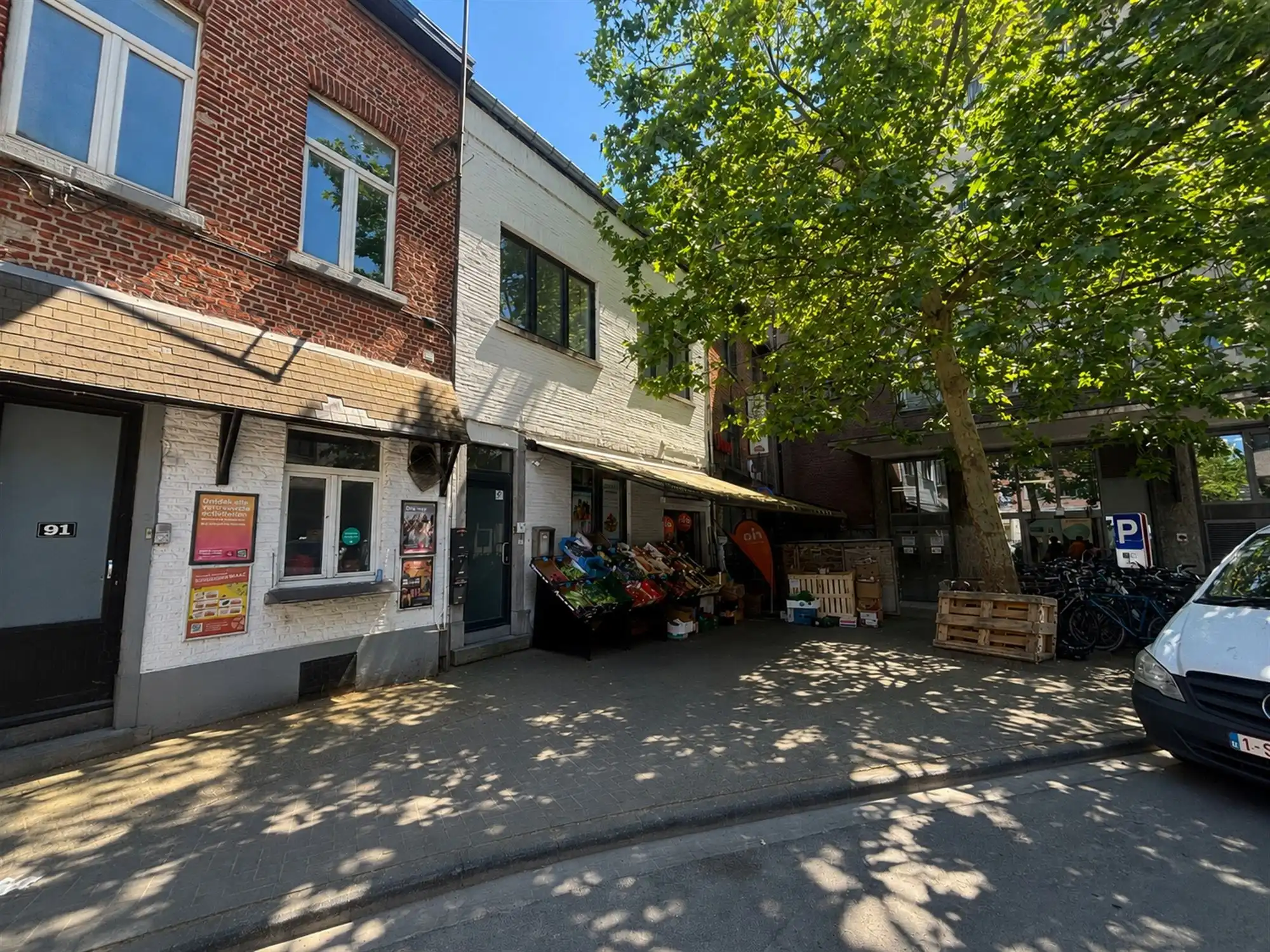 3 entiteiten + handel Leuven Centrum foto {{pictureIndex}}