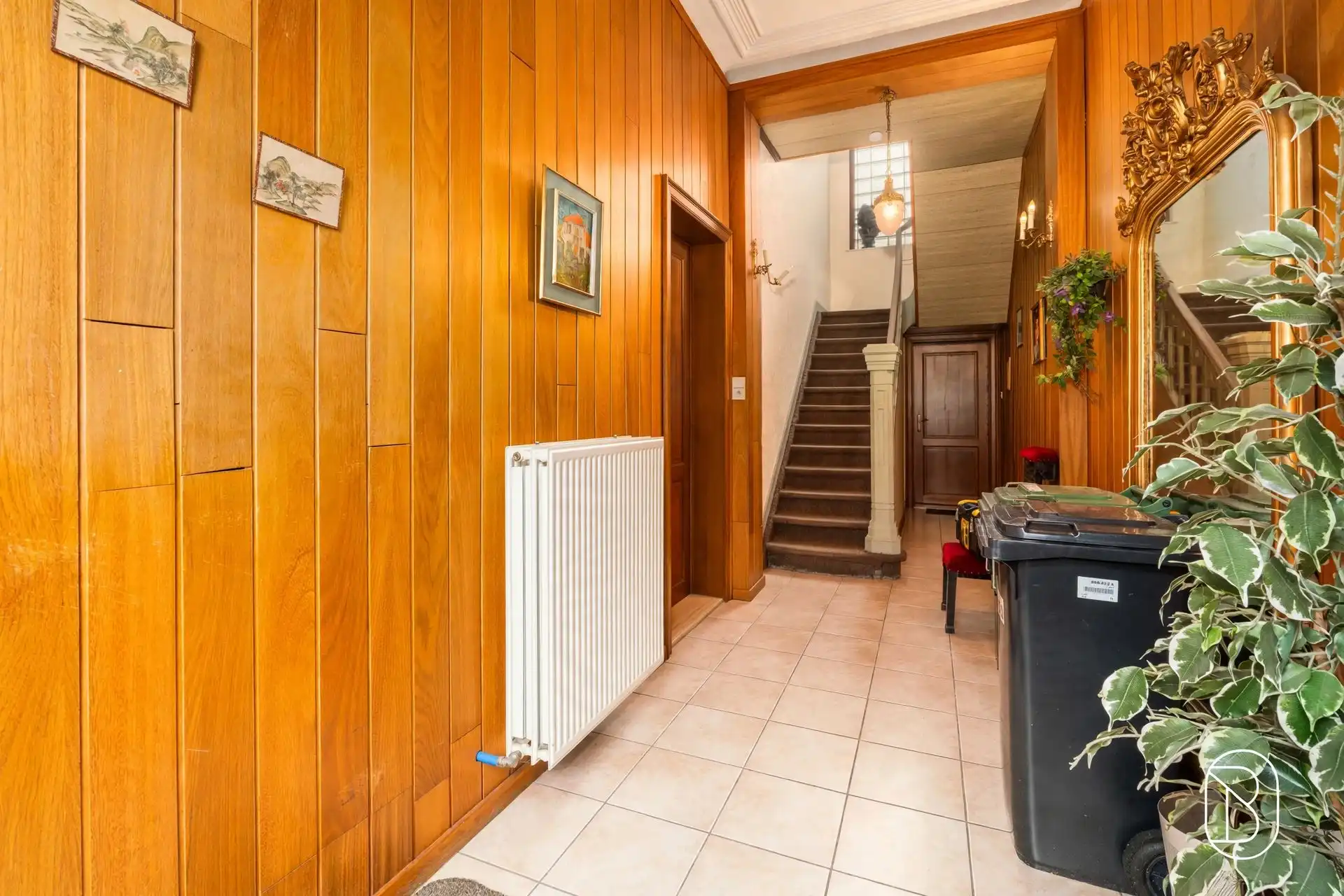 Topgelegen appartement met garage en grote tuin! foto 5