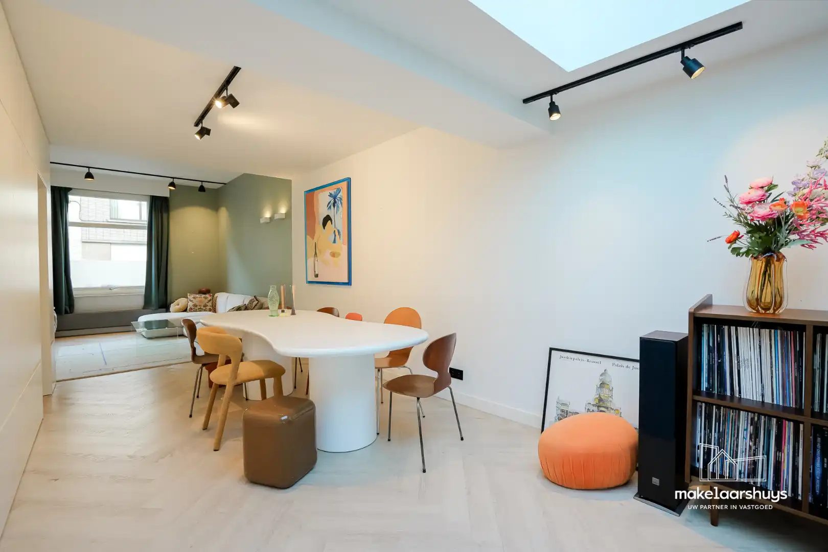 Gunstig gelegen instapklare woning met 4 slpk en tuin foto 6