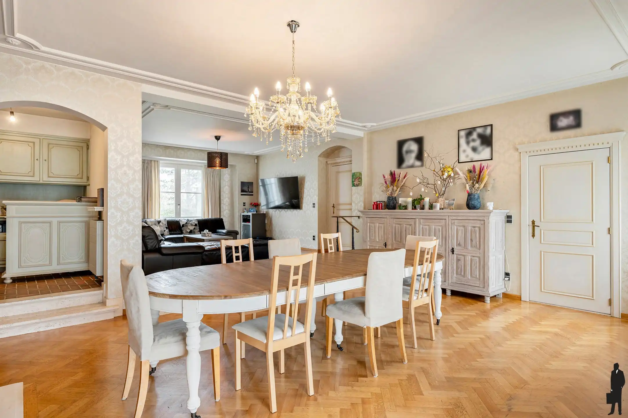 Charmante manoir villa met 6 slaapkamers op een riant perceel van 2.984 m². foto 7