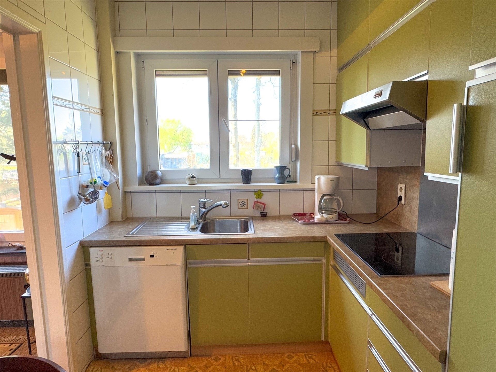 Bel-etagewoning met 3 slaapkamers, ruime garage en Zuid tuin foto 7