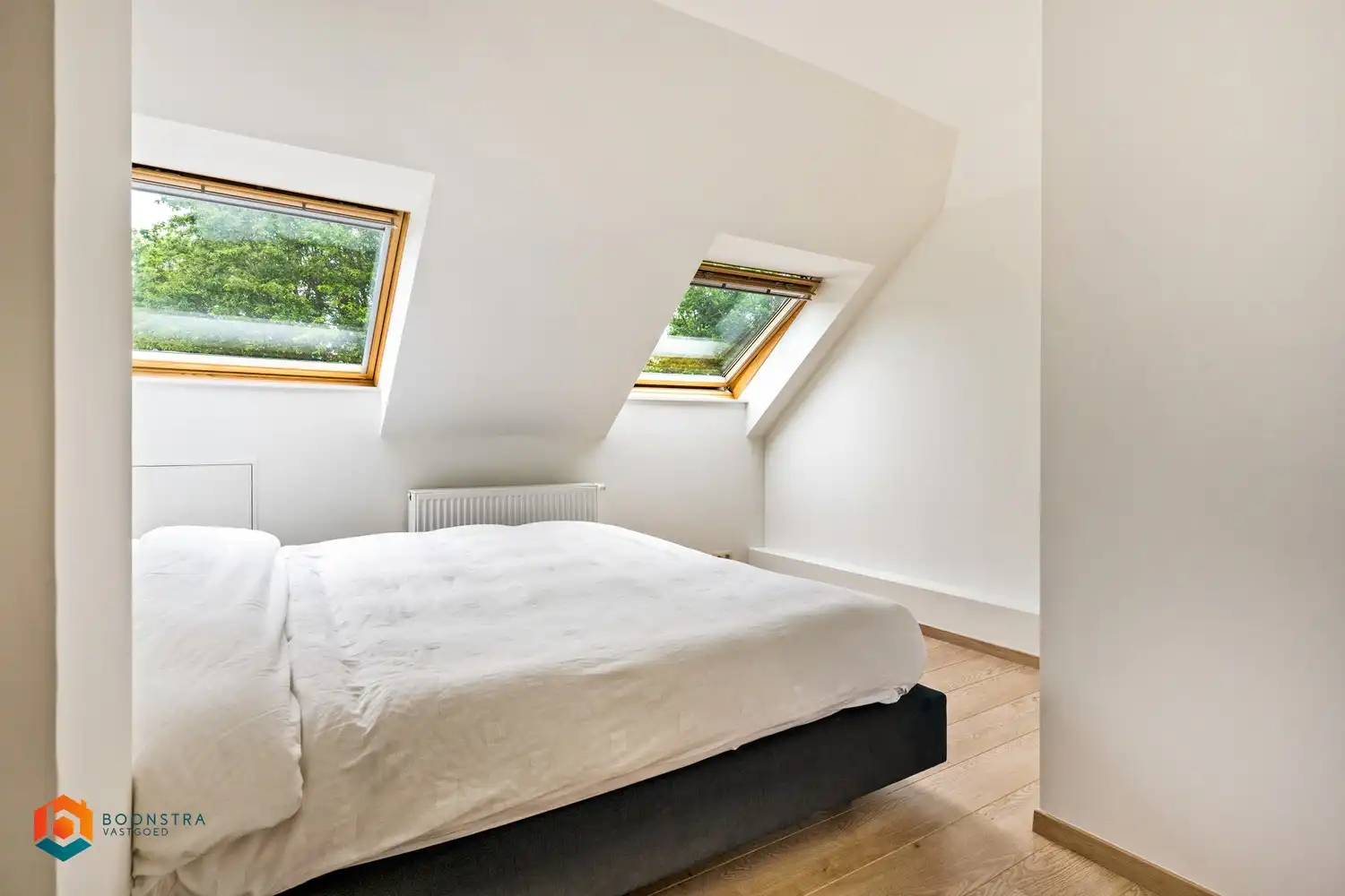 Instapklare woning met 3 slpkrs, garage en tuin te Keerbergen foto 17
