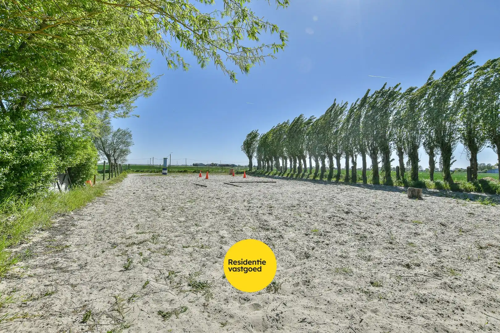 Authentieke hoeve met bouwland, stallen en bijgebouwen op unieke landelijke ligging tussen De Haan en Nieuwmunster foto 27