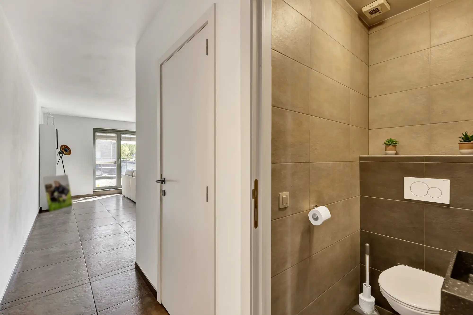 Energiezuinig appartement met groot terras foto 16