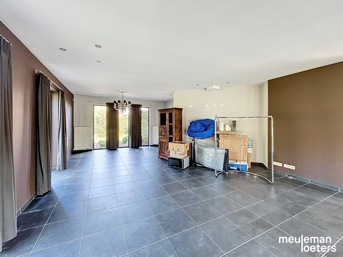 Ruime eigentijdse  villa met zuidgerichte tuin nabij centrum foto 7