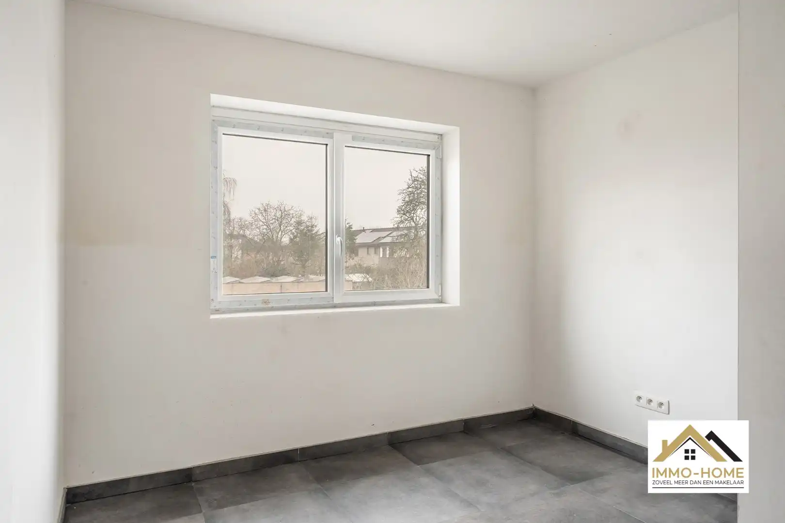 Nog drie af te werken woonunits en vier garages!  foto 11