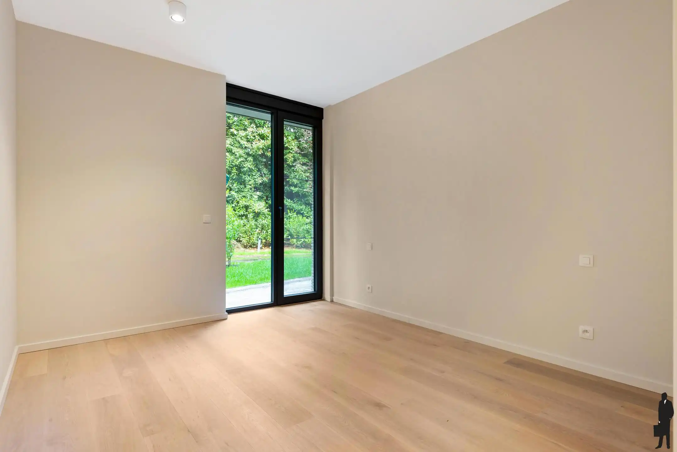 Energiezuinig gelijkvloers parkapp in een groene omgeving foto 8