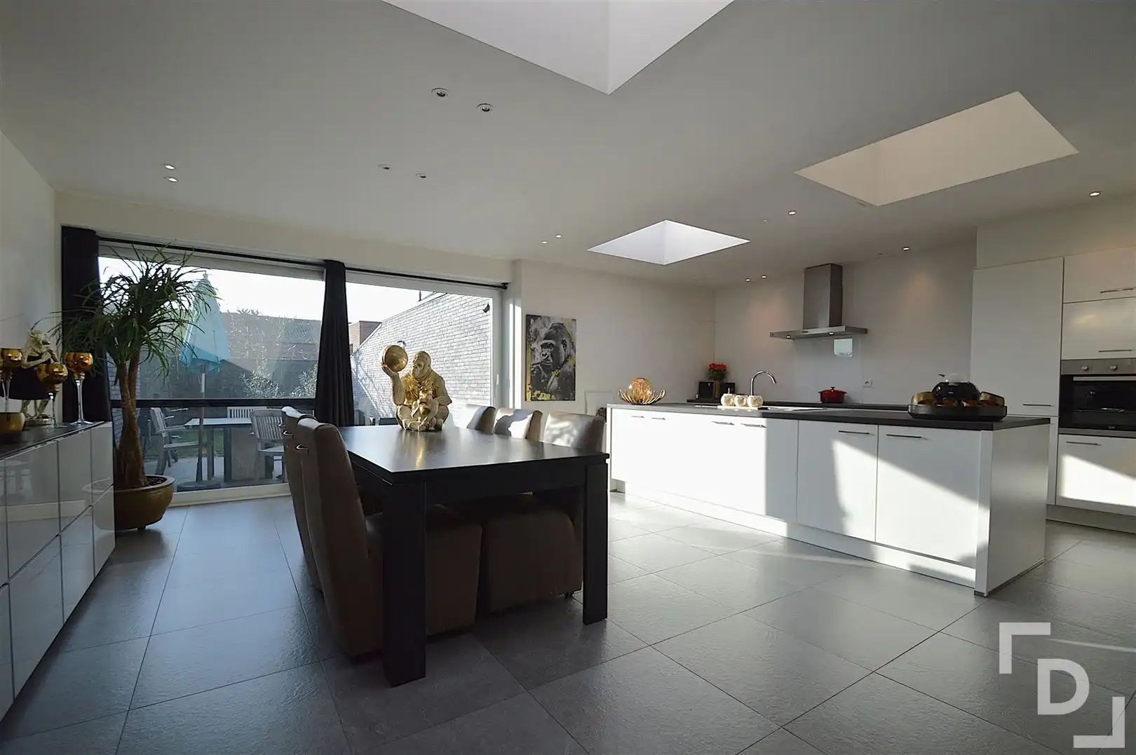 Ruime gezinswoning te huur in Poelkapelle foto 2