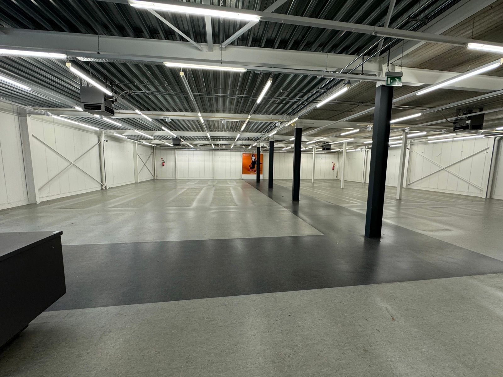 Commercieel pand te huur in Oudsbergen (ex-Bristol) foto 6