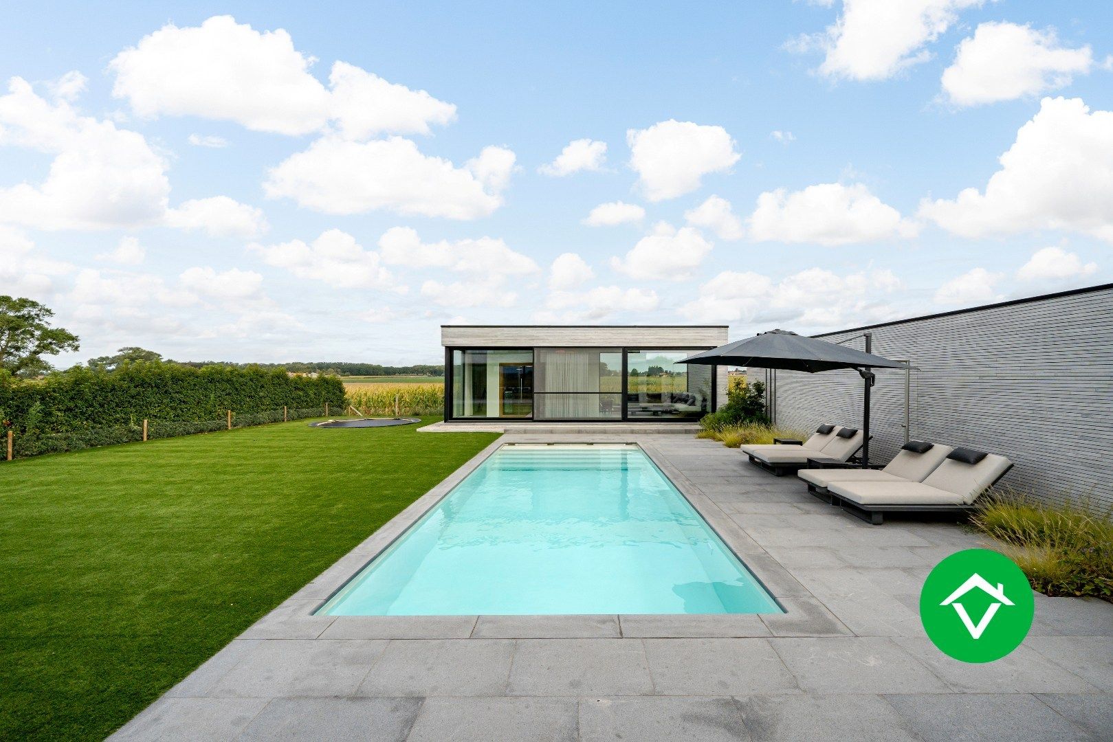 Exclusieve, moderne villa in Koekelare met zwembad, poolhouse, wellness en privécinema – ultiem wonen in luxe en stijl, met oog voor perfectie. foto 48