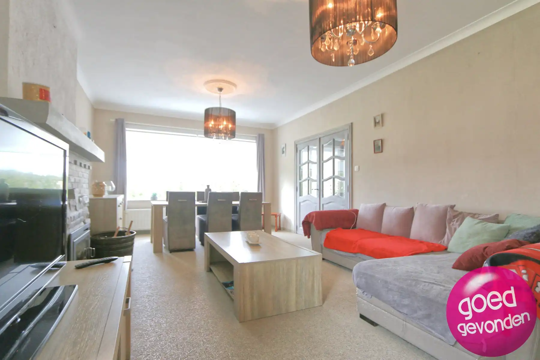 WONING - 4 SLK - 2 KEUKENS - 2 BDK - TERRAS - TUIN - PARKING foto 5