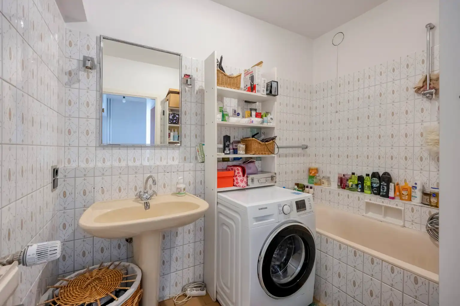 Instapklaar appartement van 103 m² met terras foto 11