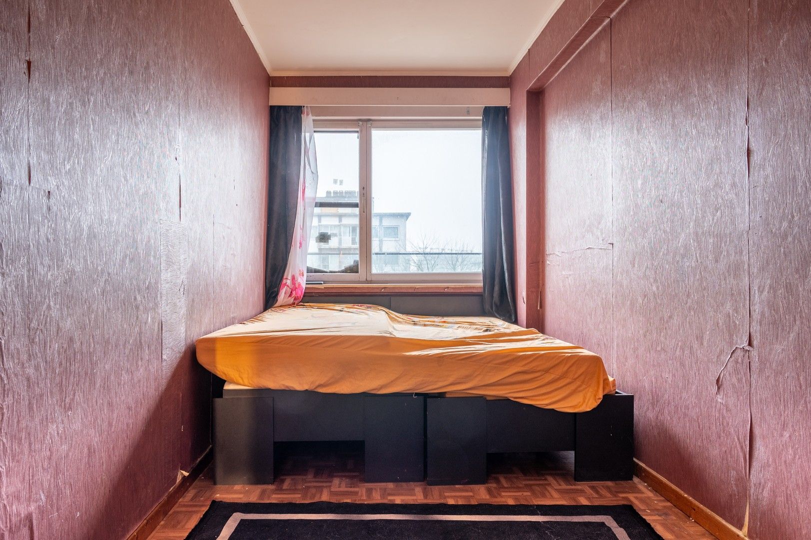 Te renoveren appartement op toplocatie! foto 8