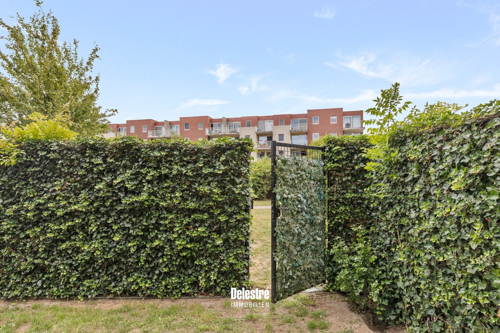 INSTAPKLAAR APP. 3 SLPK. 2 BADKAMERS MET TUIN EN TERRAS  foto 16