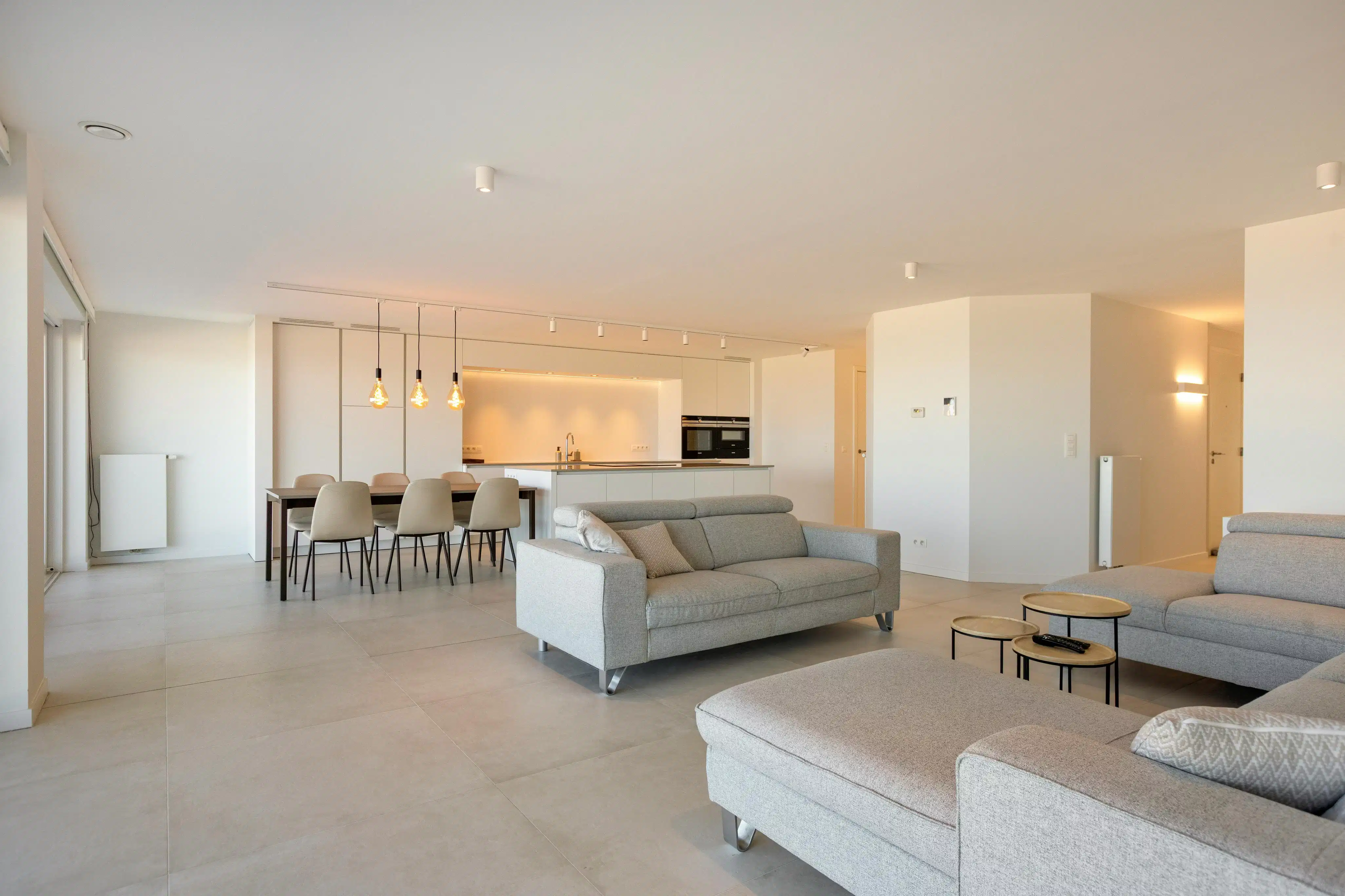 Uniek appartement met 4 slaapkamers op de Zeedijk te De Panne foto 5