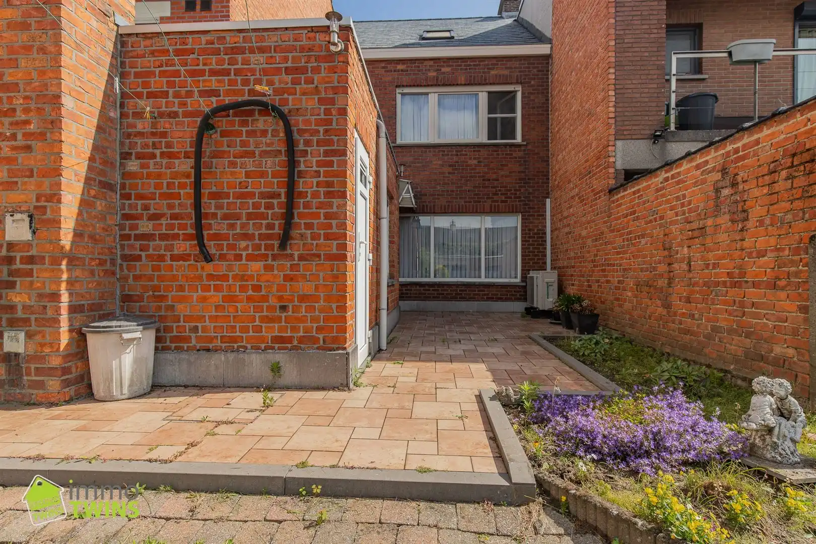 Leuke starters- gezinswoning met 3 slaapkamers, gezellige tuin nabij centrum Sint-Gillis-Dendermonde foto 13