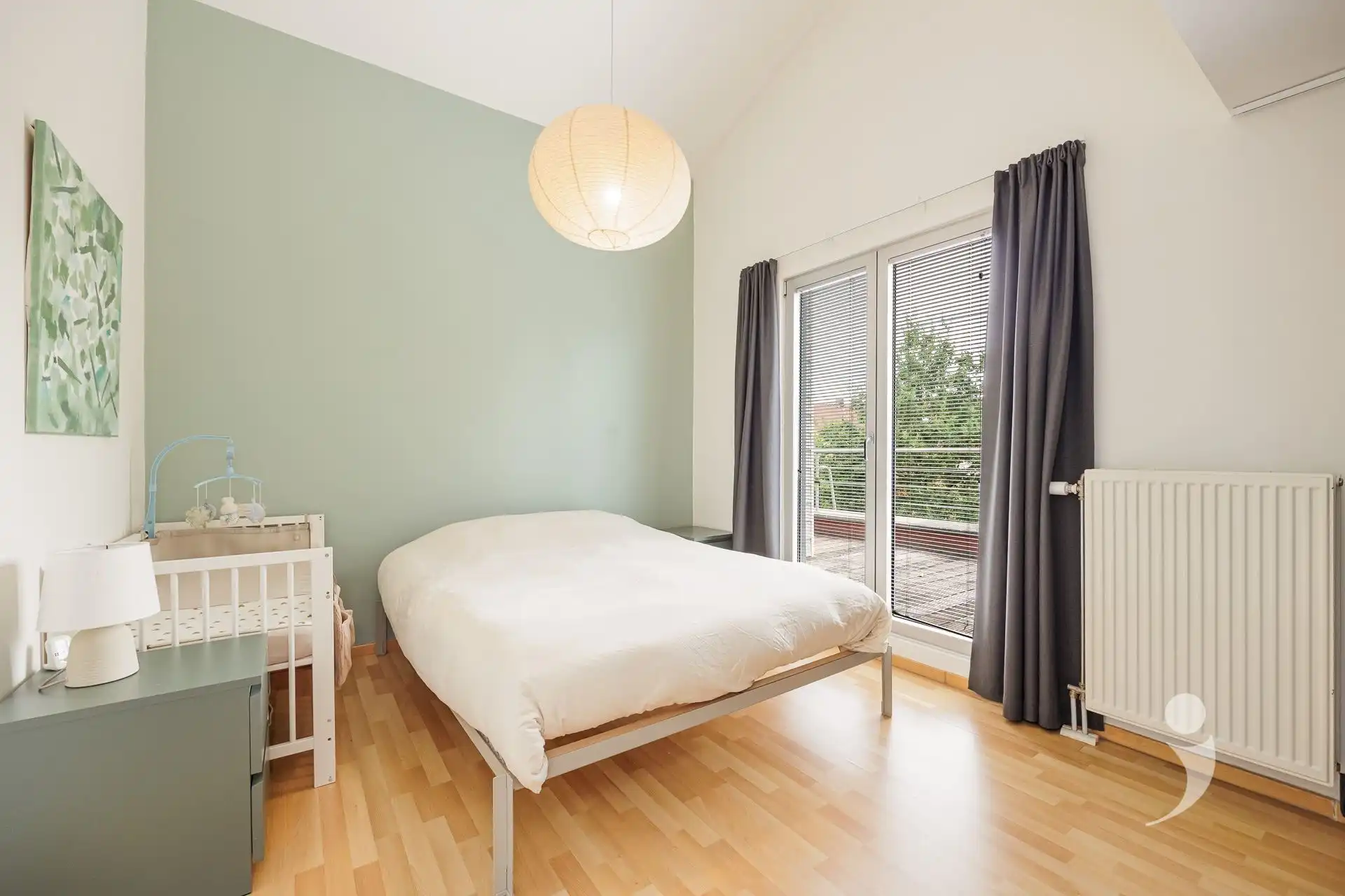 Ruim appartement met groot terras en 2 slaapkamers foto 12