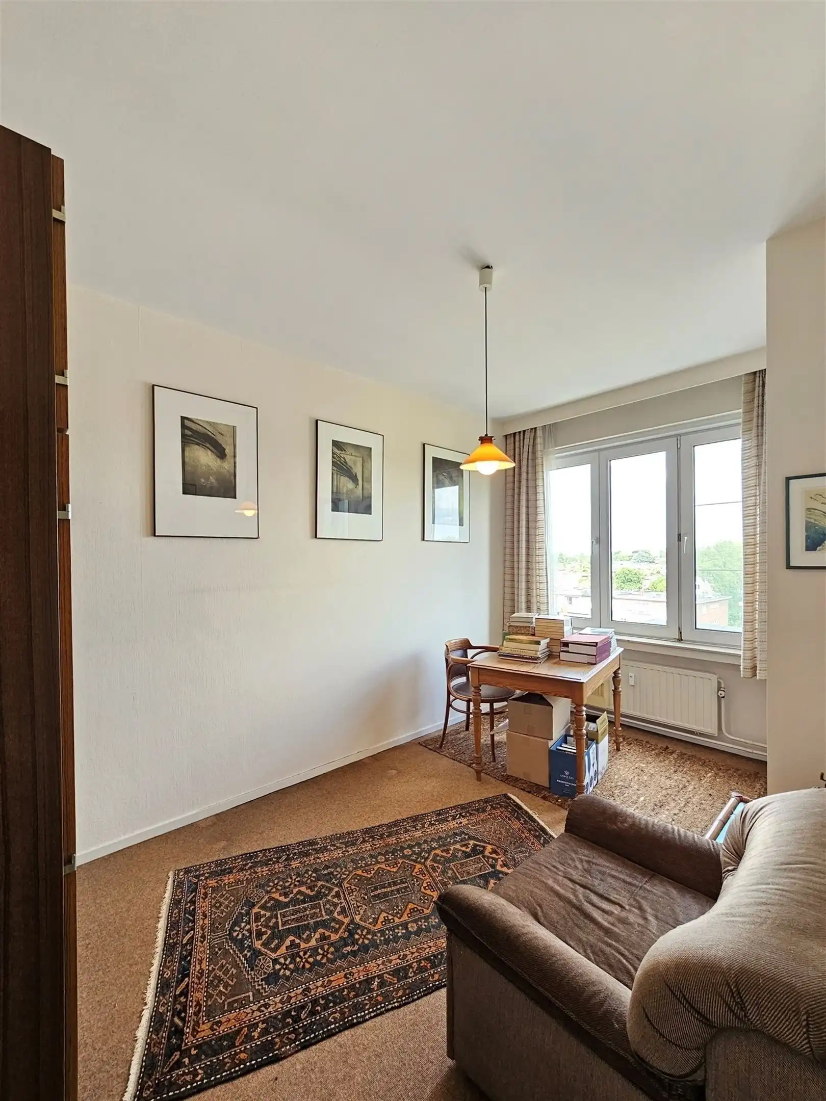 Ruim appartement met 4 slpks, terras en garagebox. foto 15