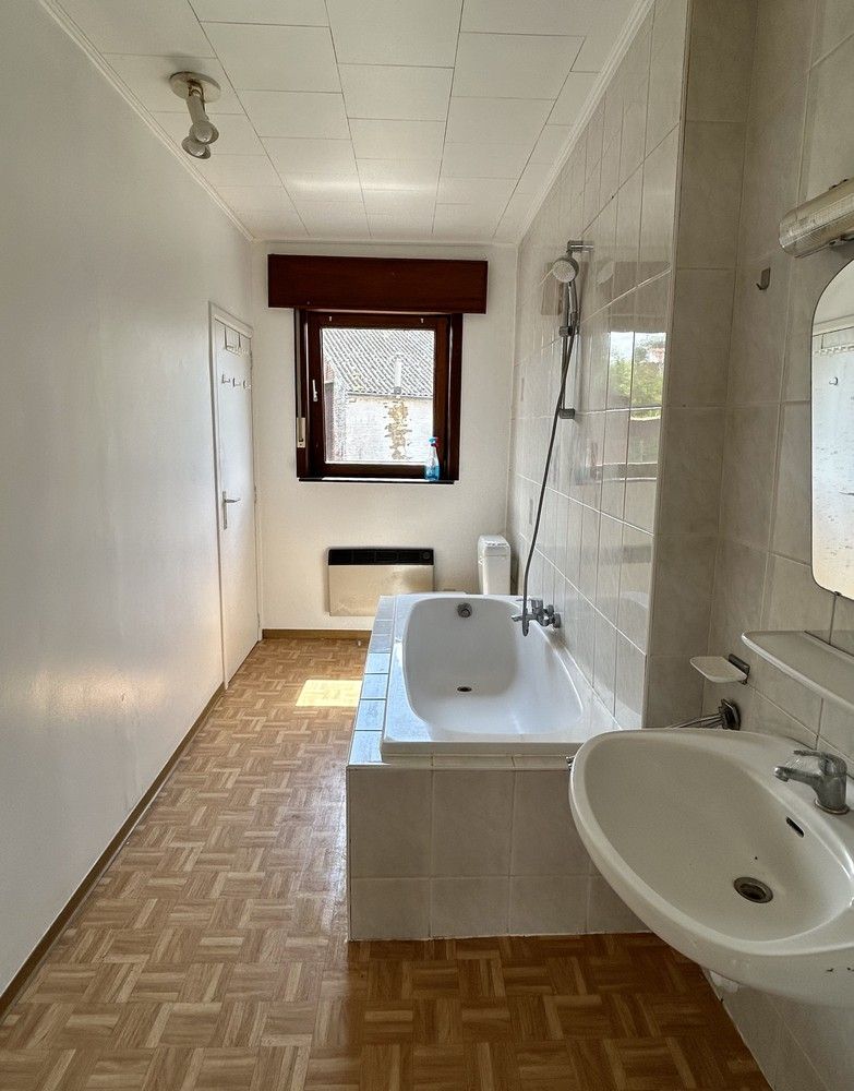 Te renoveren woning te Leefdaal foto 8