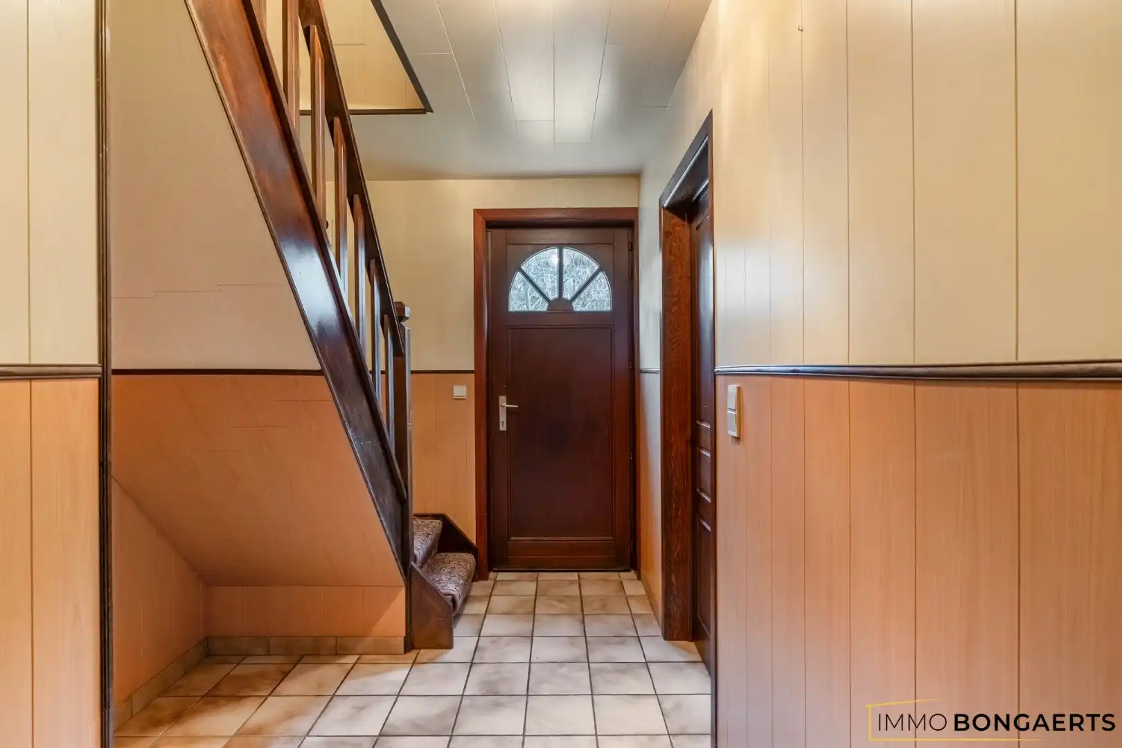 Woning met inpandige garage foto 2