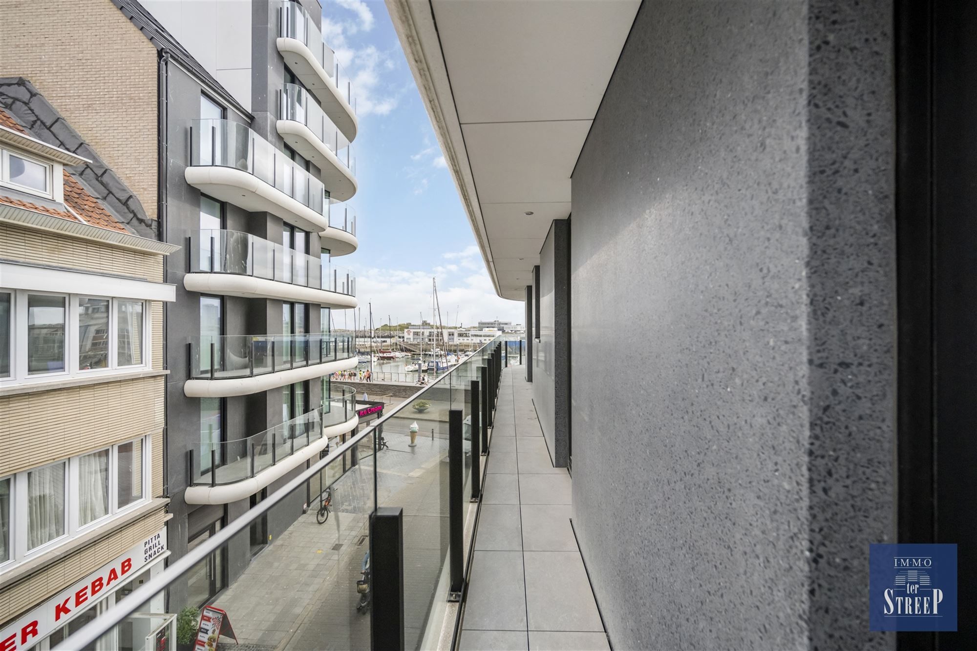 Luxueus hoekappartement met 3 slaapkamers foto 18