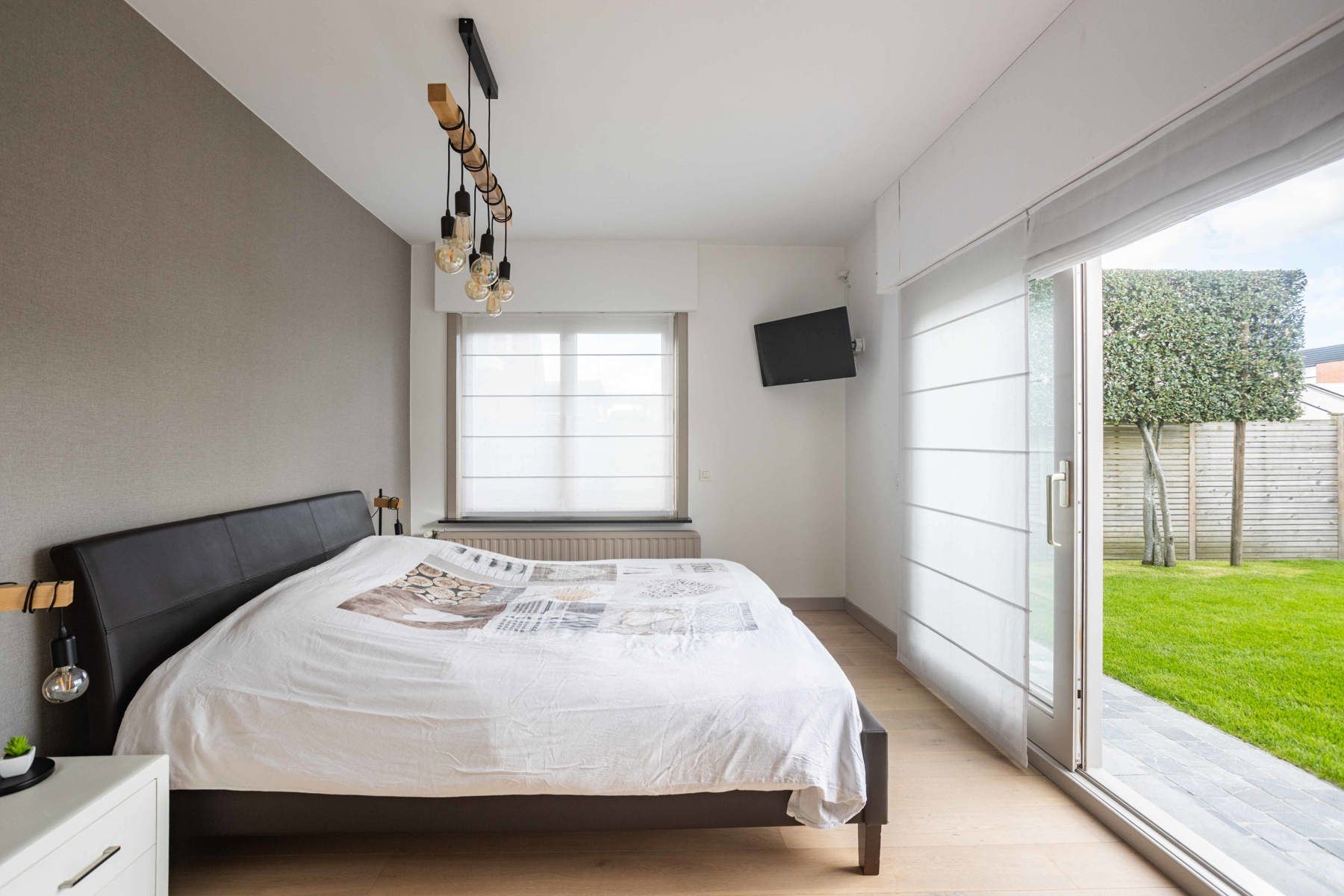 Recent verbouwde bungalow dichtbij centrum  foto 15