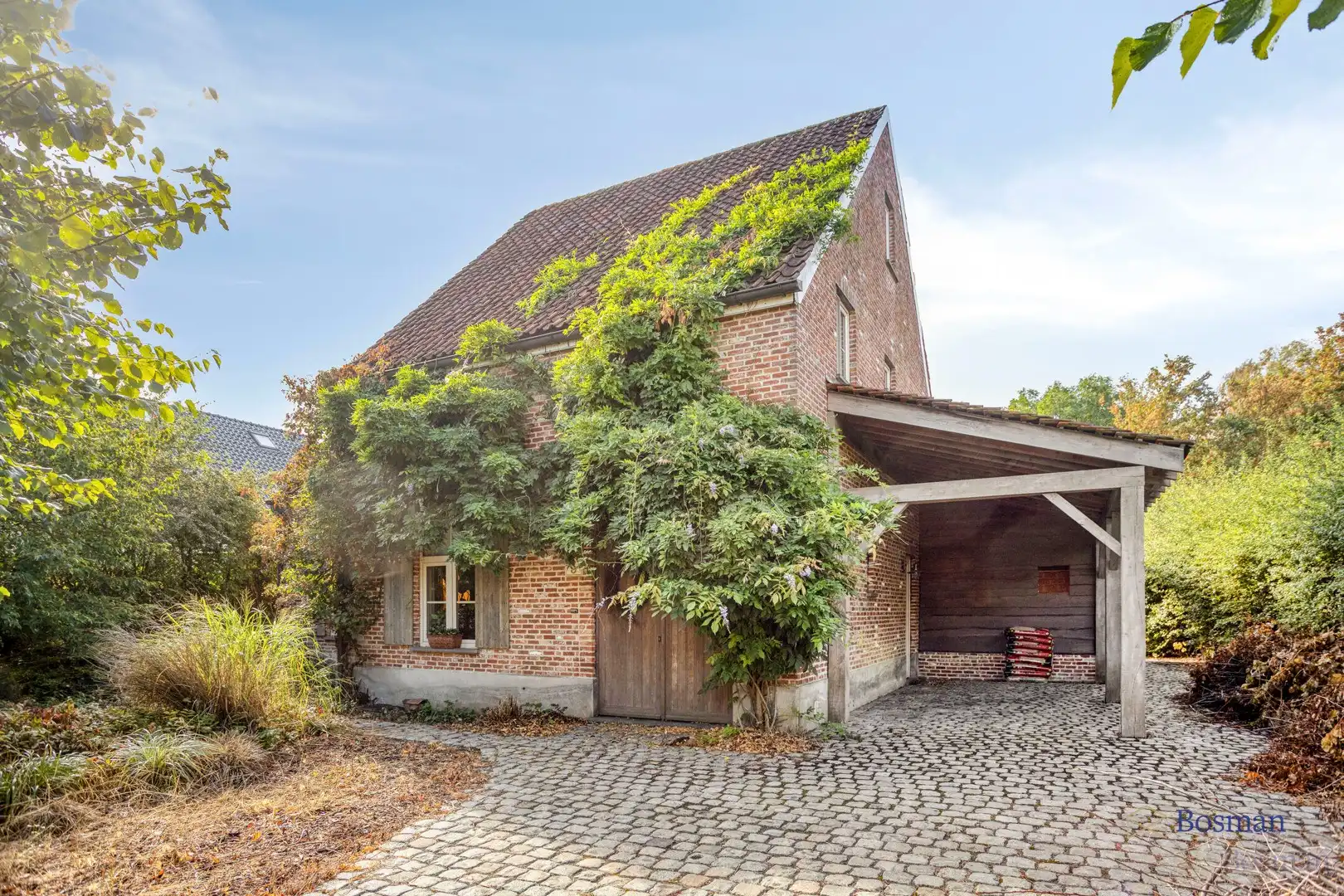 Gezinswoning te koop in Tessenderlo foto {{pictureIndex}}