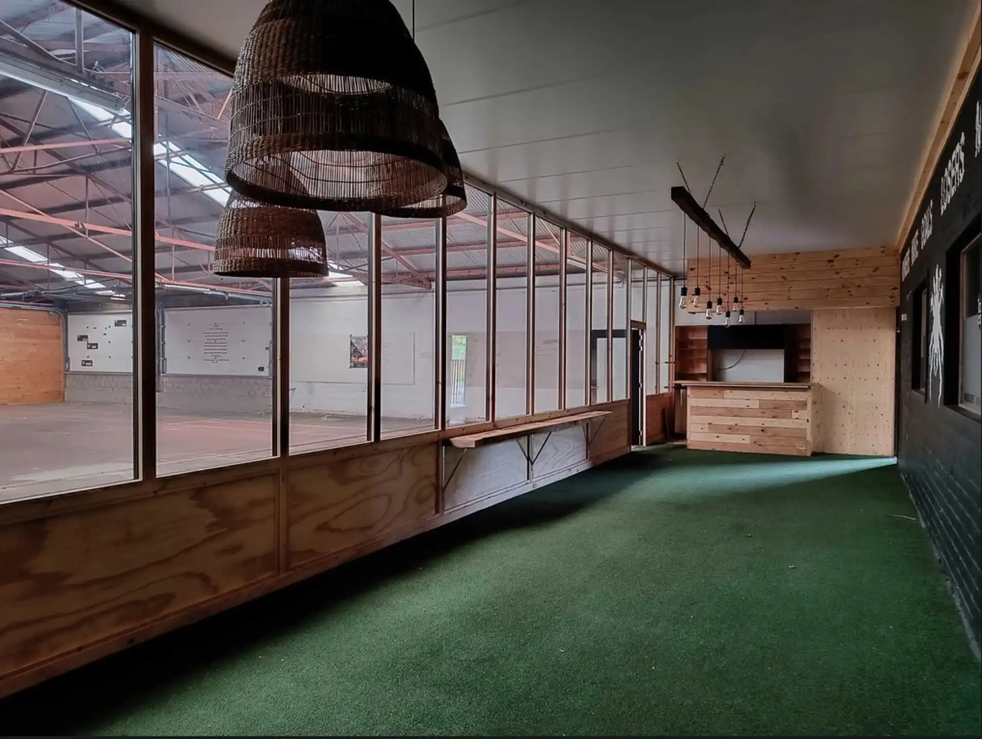 Polyvalente ruimte te huur foto 4