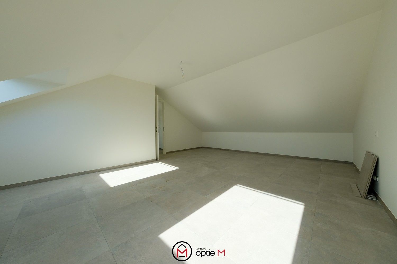Ruim duplex appartement te huur in Bilzen foto 13
