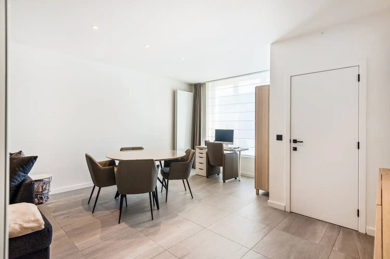 Stijlvol gerenoveerde woning met 3 slaapkamers op toplocatie nabij centrum Lier foto 4