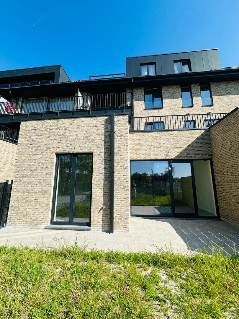 Nieuw gelijkvloers appartement met tuin en garage foto 13