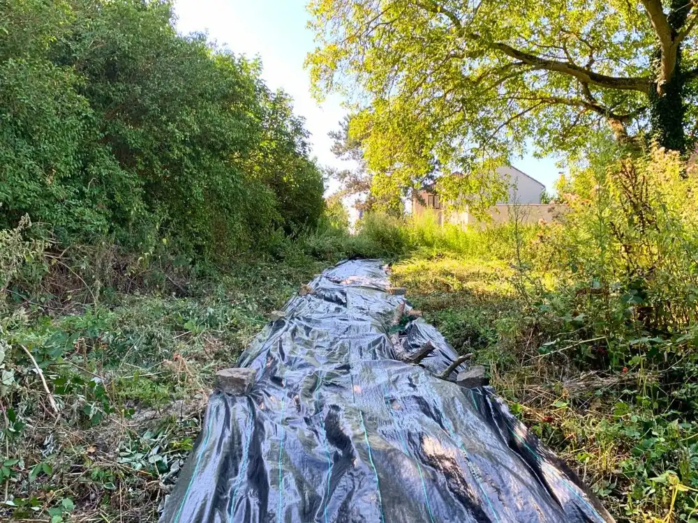Rustig gelegen bouwgrond voor halfopen bebouwing met zuidgerichte tuin te Sint-Pieters-Leeuw foto 4