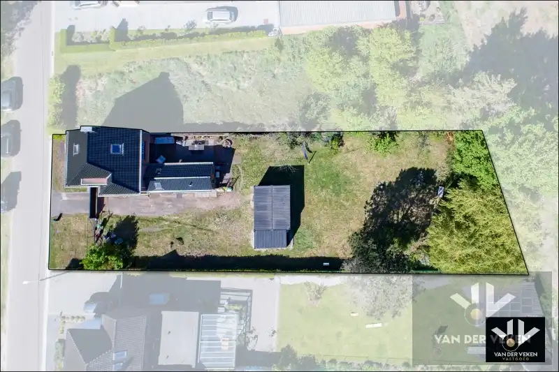KARAKTERVOLLE WONING AAN GROENE STADSRAND foto 2