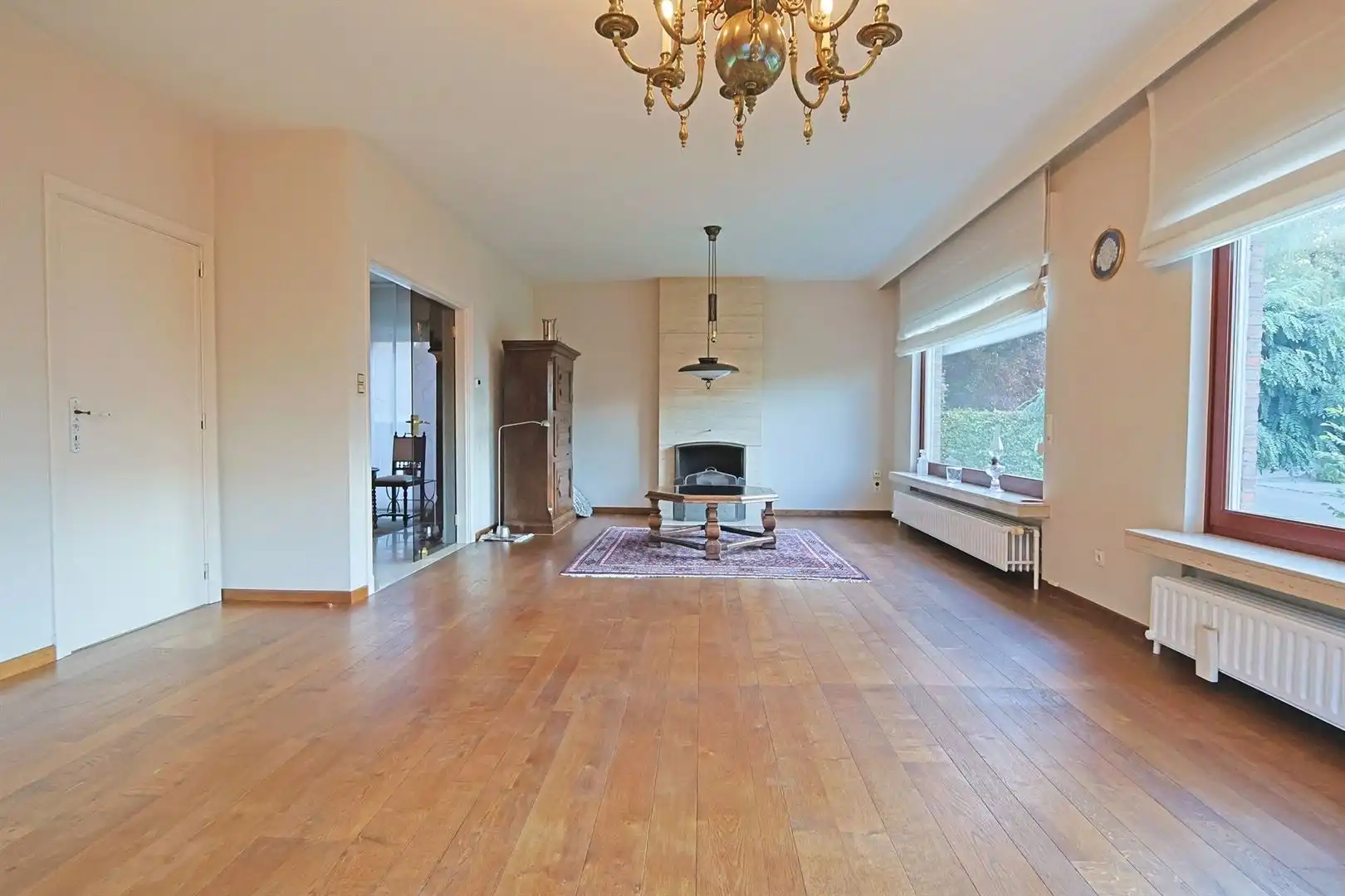 Te renoveren woning in het gegeerde Henegauwberg foto 4