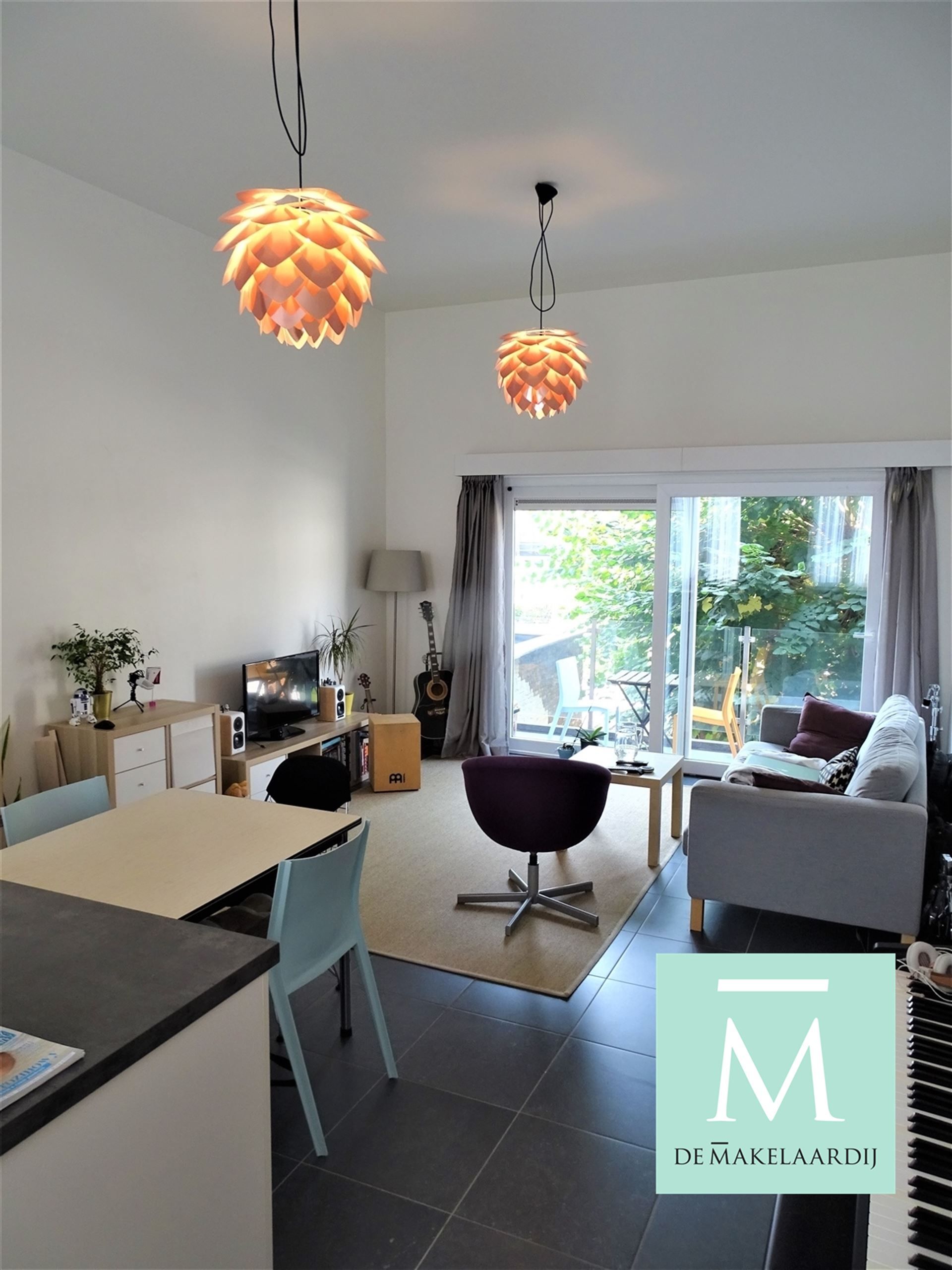 Centraal gelegen appartement met 1 slaapkamer en terras foto 6