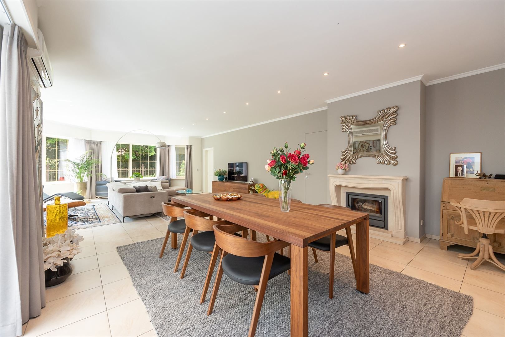 Een moderne villa met 4 ruime SLKS  nabij het centrum van Heide- Kalmthout. foto 8