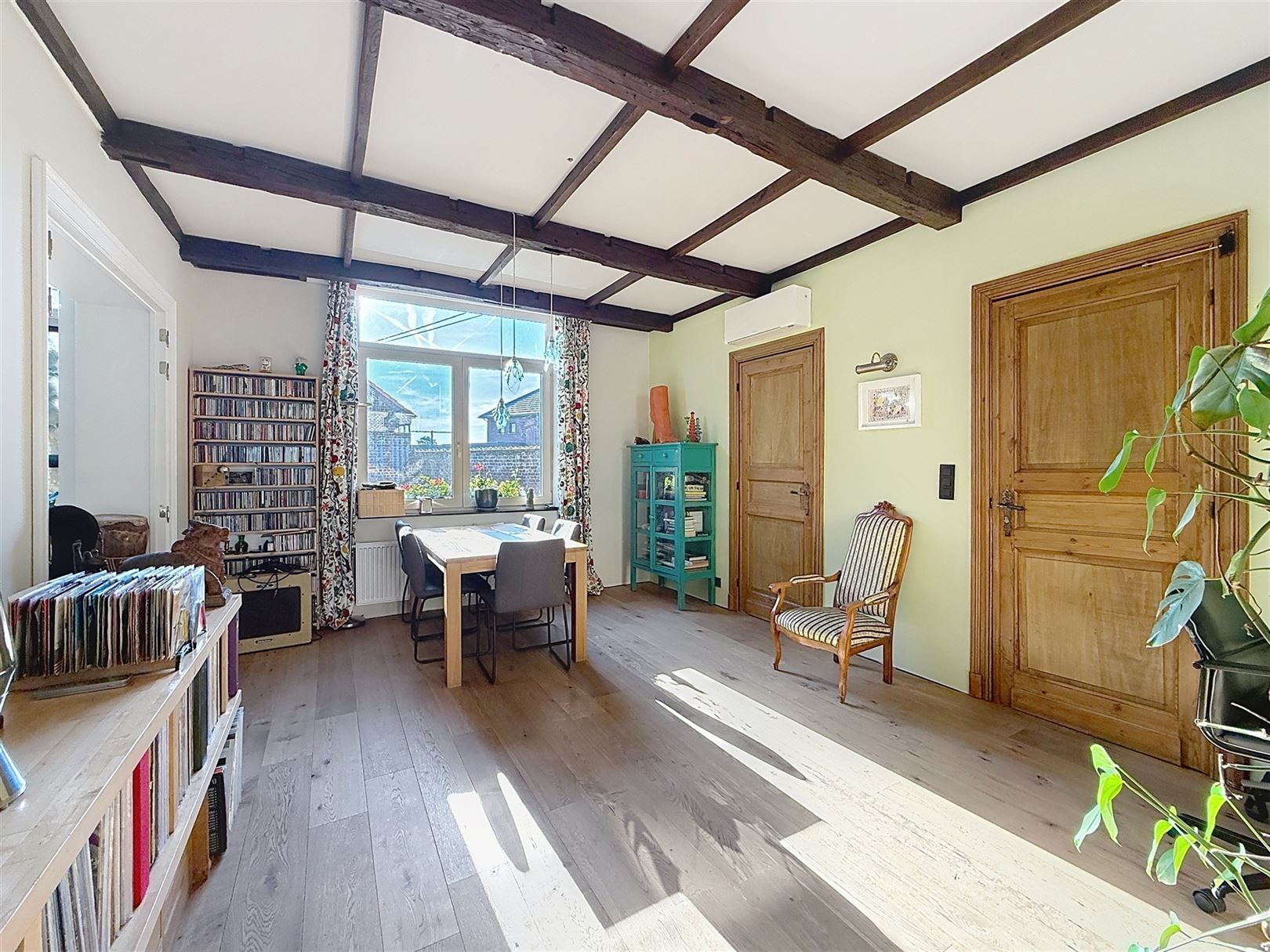 Gerenoveerde ruime woning, tuin, bijgebouw, 5a 45ca foto 13