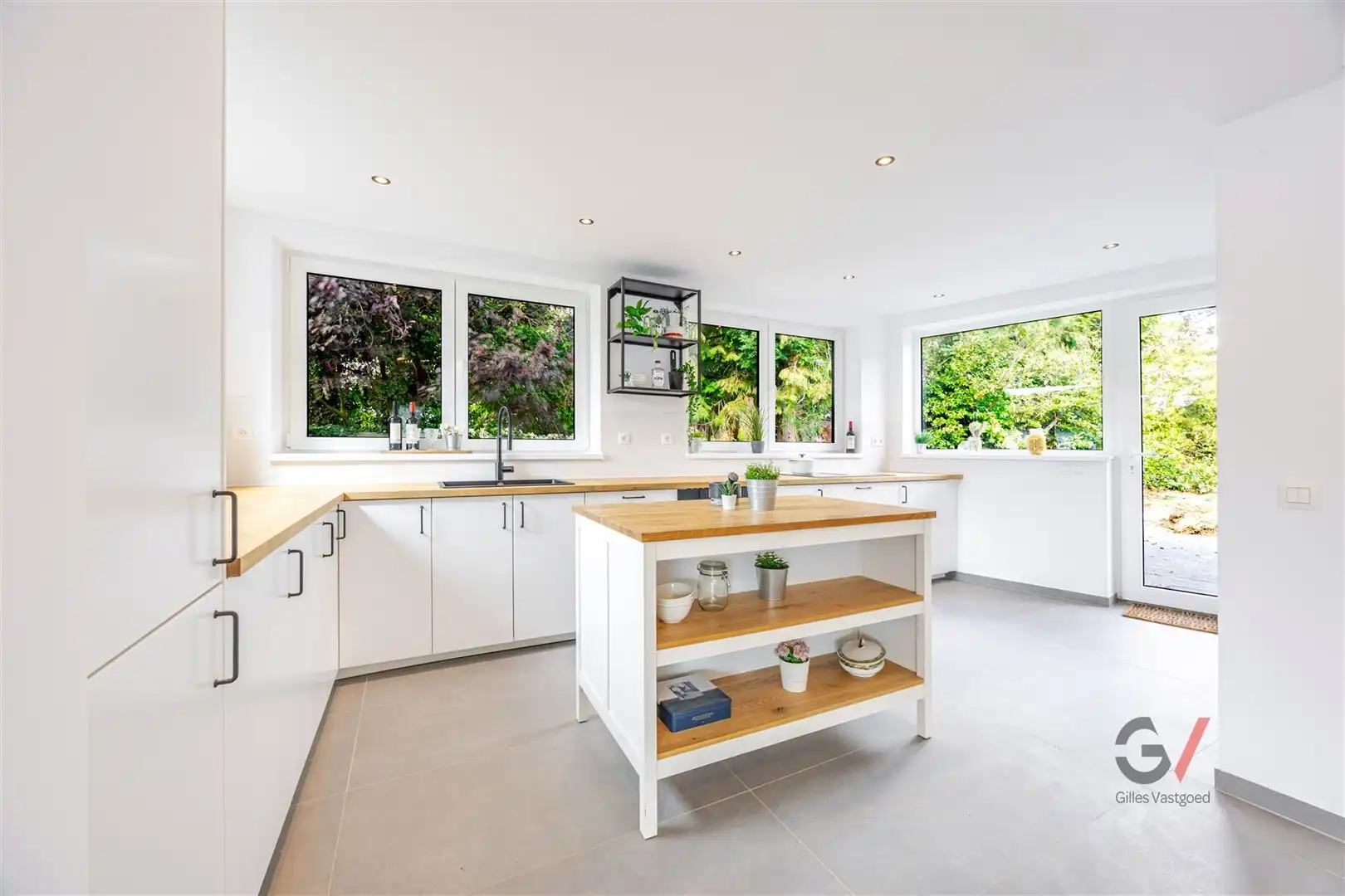 Huis foto {{pictureIndex}}