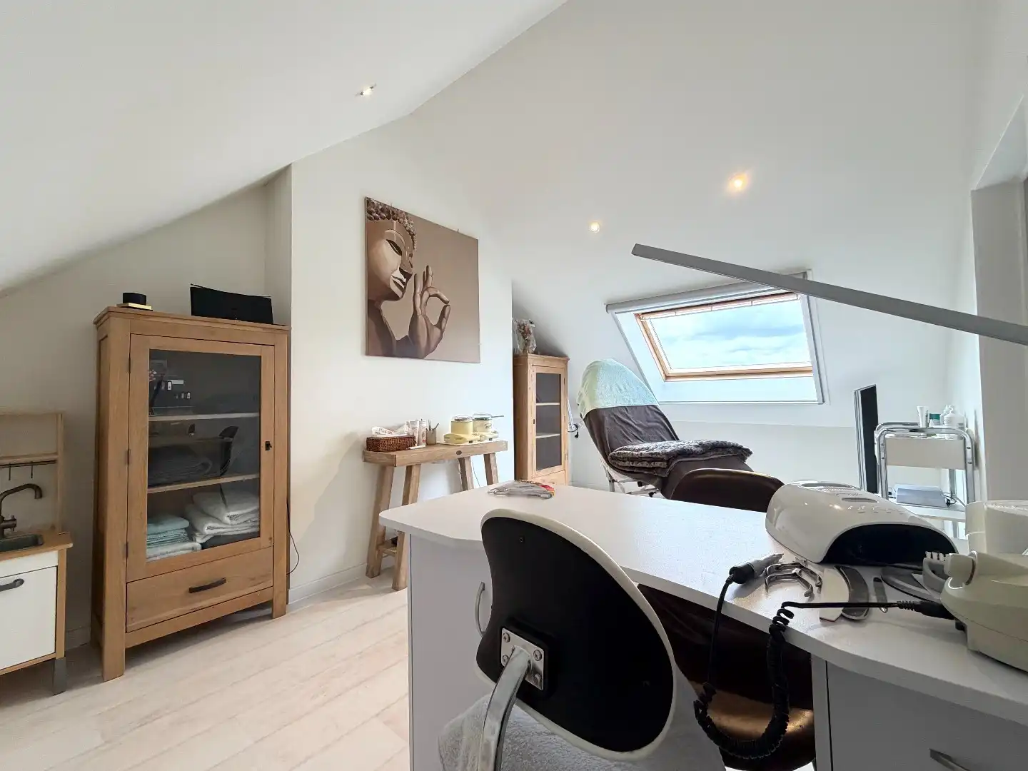 Instapklare halfopen bebouwing op toplocatie in Kuurne foto 22