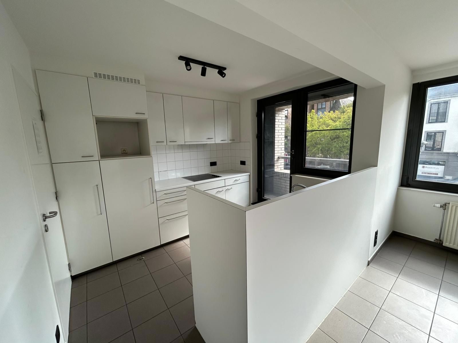 Ruim duplex-appartement in het hart van Oud-Turnhout foto 6
