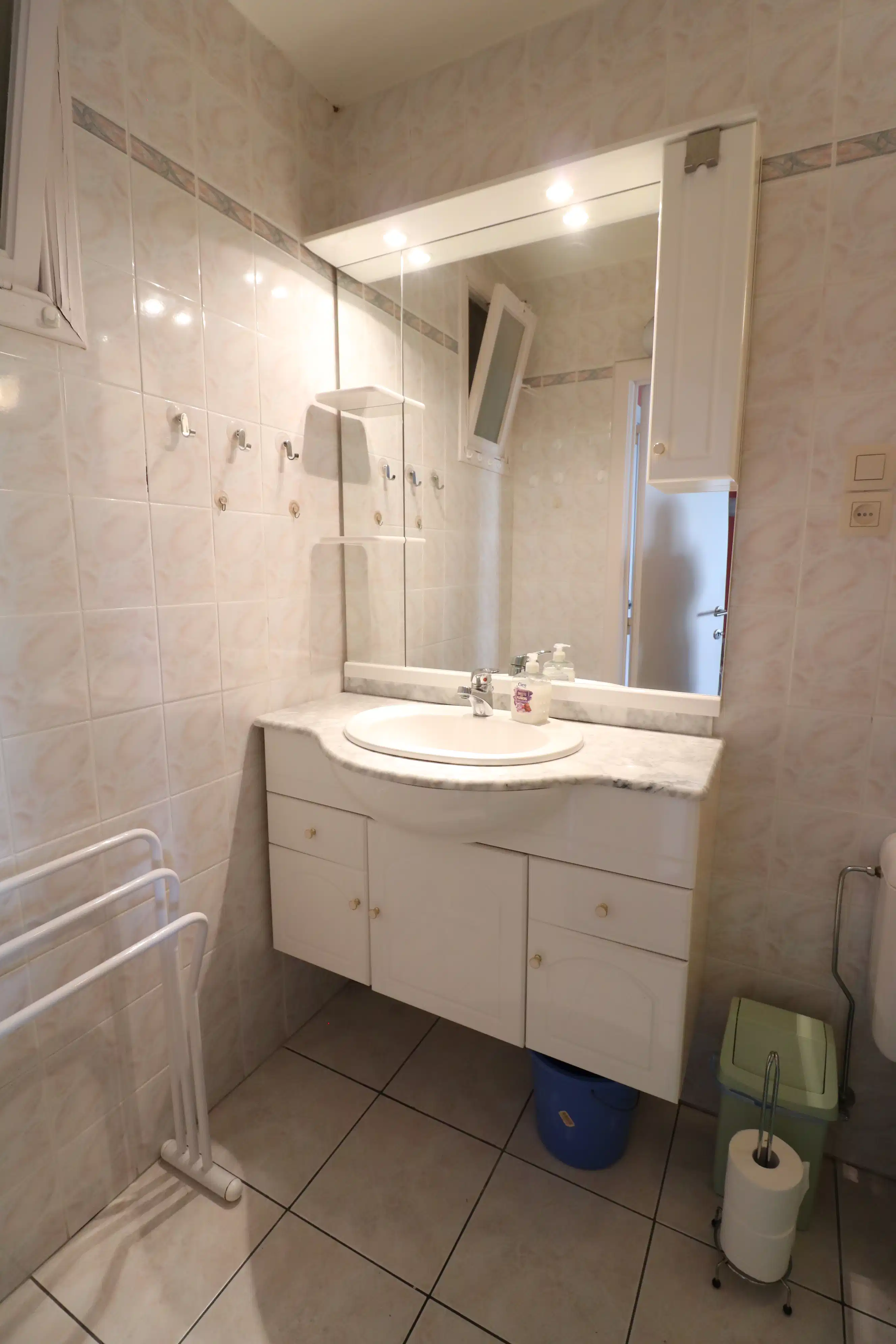 Studio op het gelijkvloers, vlak bij het strand en de Pier van Blankenberge  foto 5