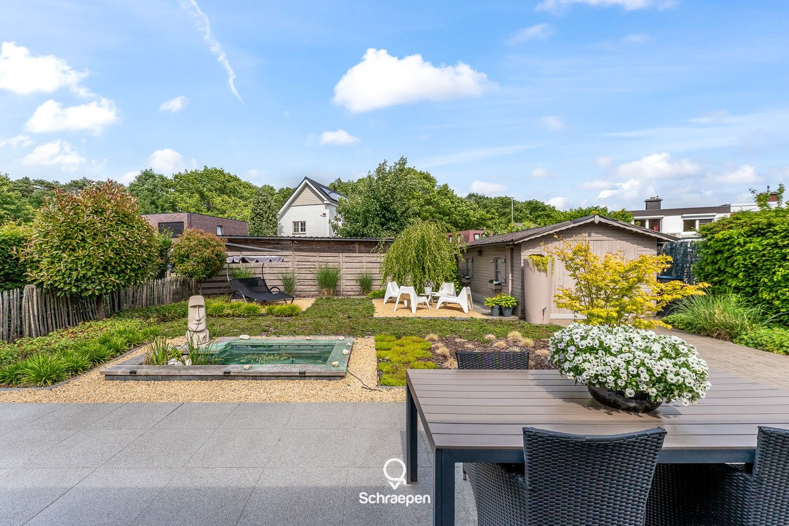 Goed onderhouden woning met 3 slpks op perceel van 5,2 are nabij Genk-centrum! foto 4